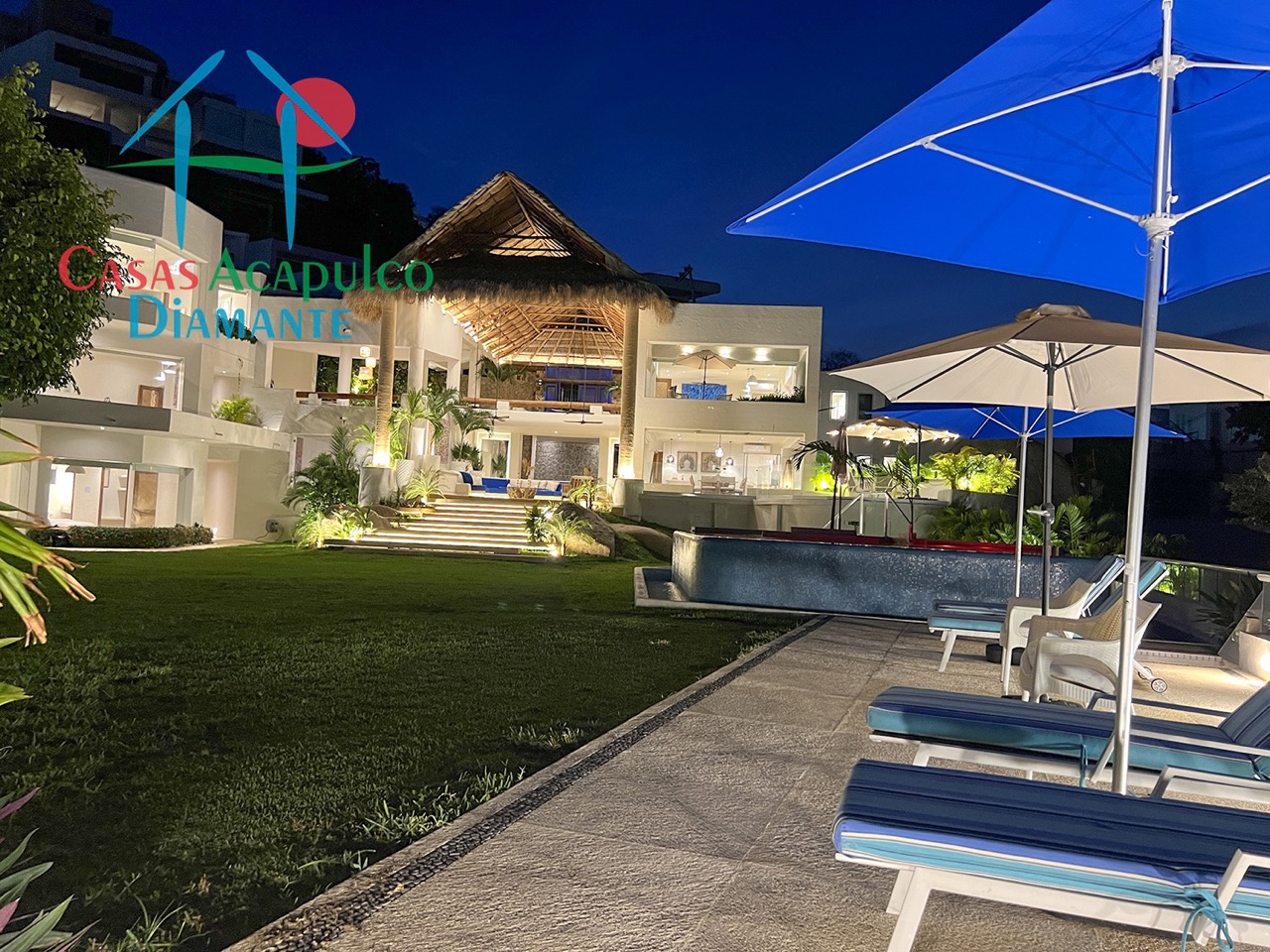 Villa Sahasrara - Alberca y jardín 40